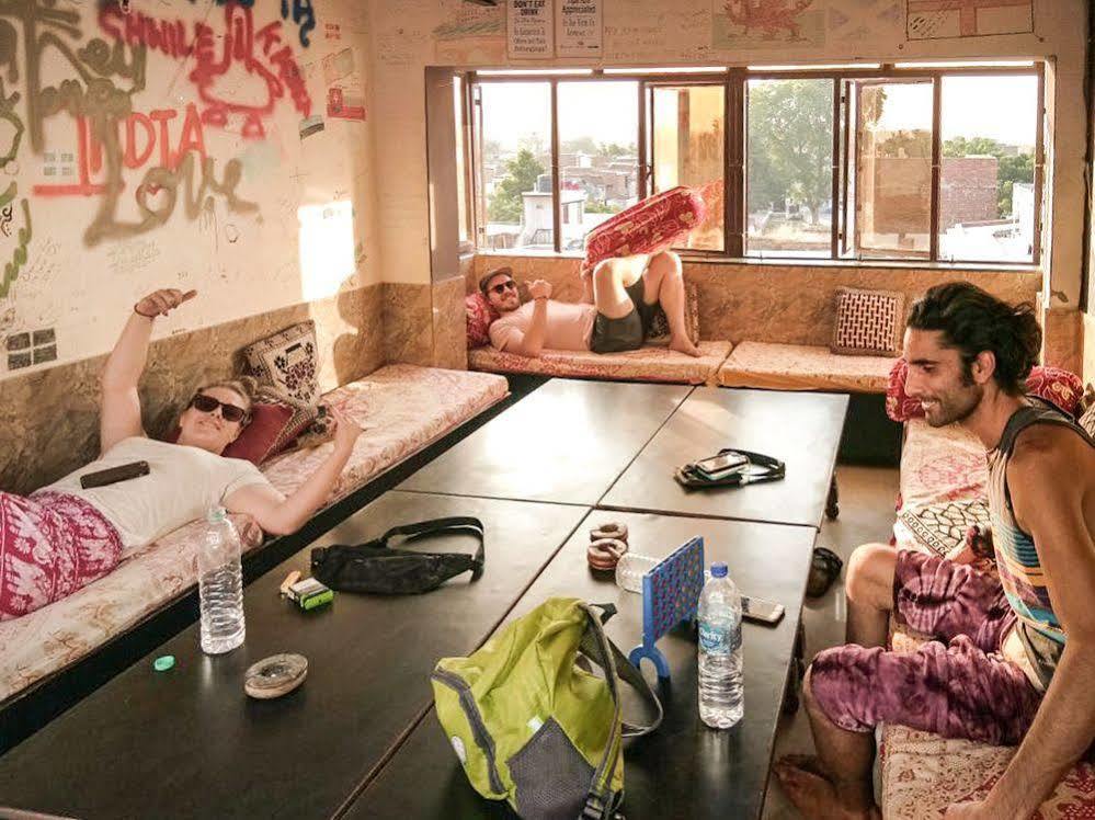 Backpacker Panda Friends - Agra Hostel Агра Екстериор снимка
